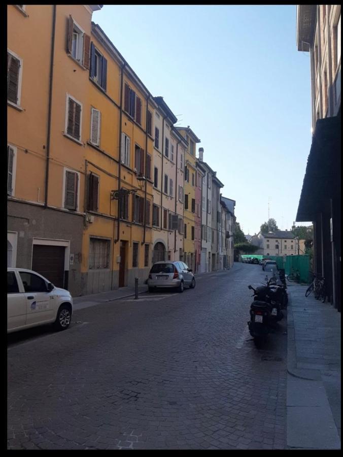 Duomo Parma Appto Apartment Bagian luar foto