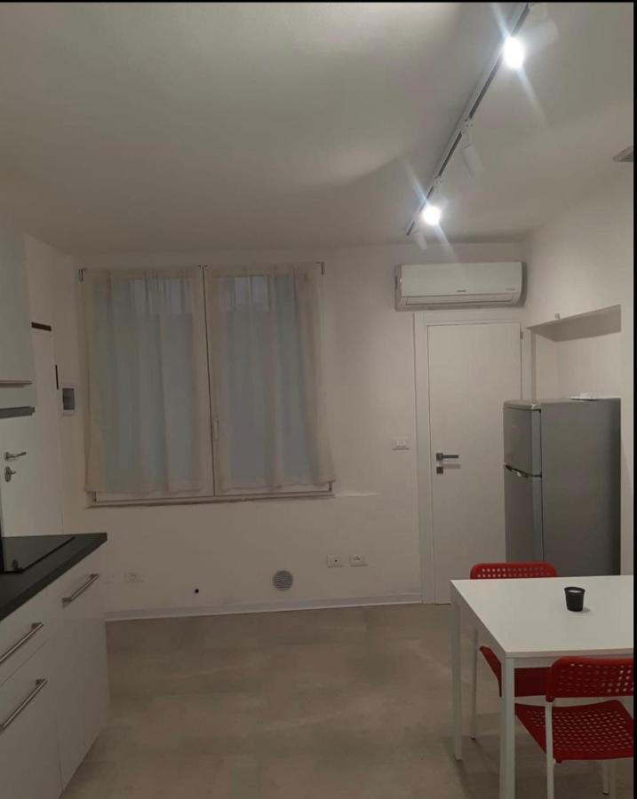 Duomo Parma Appto Apartment Bagian luar foto